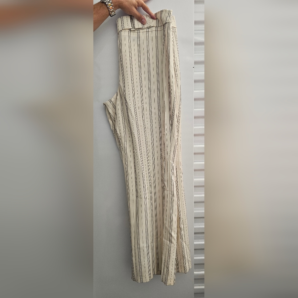 New York & Company Cream Wide Leg Pants Black Stripe Chic Trousers